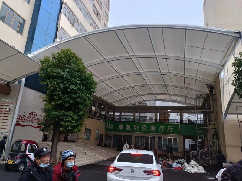 鄞州区推拉雨棚定制厂家，仓库通道、卸货区移动伸缩棚搭建-2